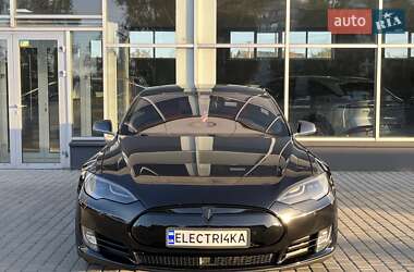 Лифтбек Tesla Model S 2016 в 