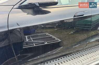 Ліфтбек Tesla Model S 2022 в 