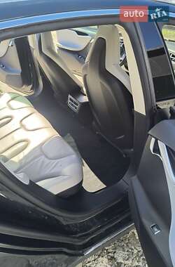 Лифтбек Tesla Model S 2012 в Львове