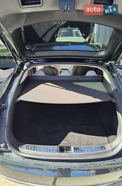 Лифтбек Tesla Model S 2012 в Львове