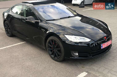 Лифтбек Tesla Model S 2013 в 