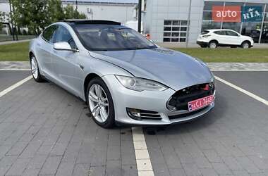 Ліфтбек Tesla Model S 2014 в Мукачевому