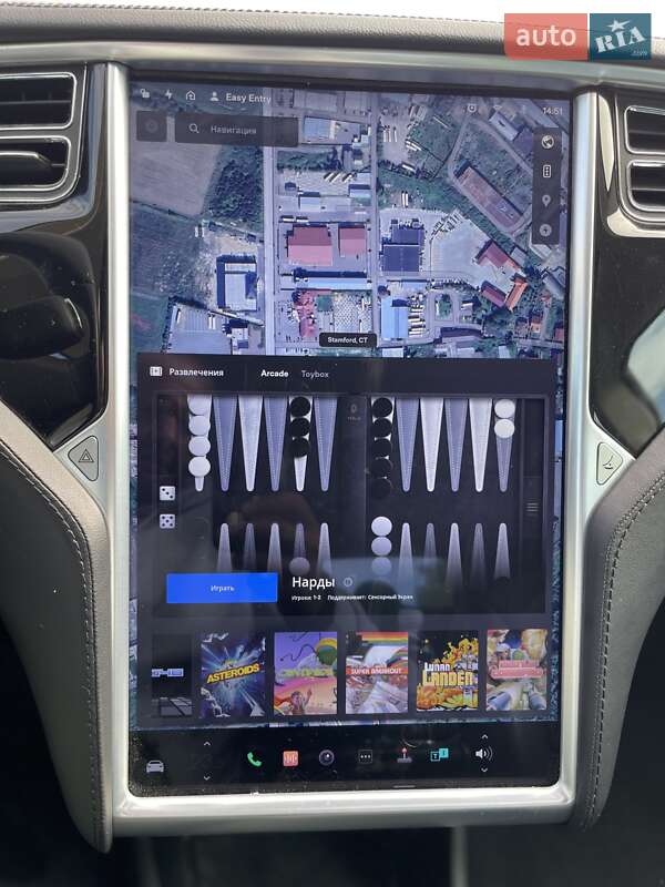 Ліфтбек Tesla Model S 2014 в Мукачевому
