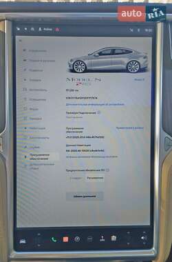 Лифтбек Tesla Model S 2013 в 