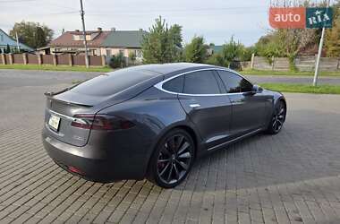 Ліфтбек Tesla Model S 2016 в 