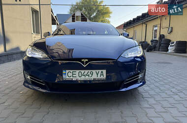 Лифтбек Tesla Model S 2017 в 