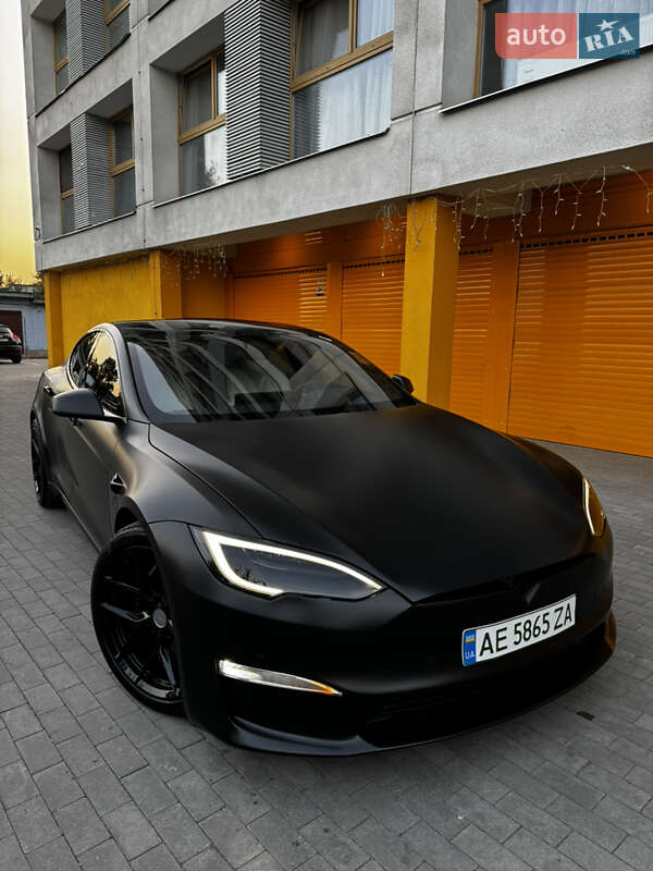Лифтбек Tesla Model S 2021 в 