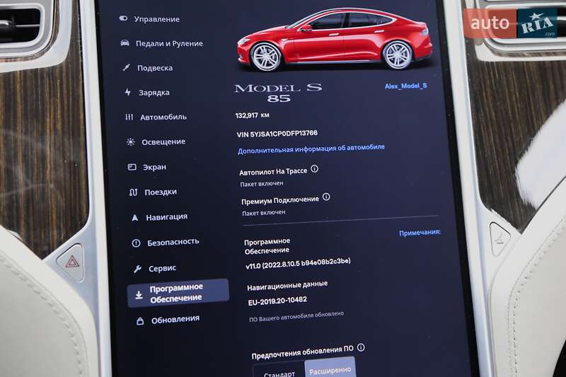 Ліфтбек Tesla Model S 2013 в Києві