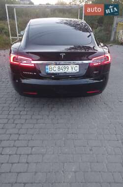 Ліфтбек Tesla Model S 2018 в Львові