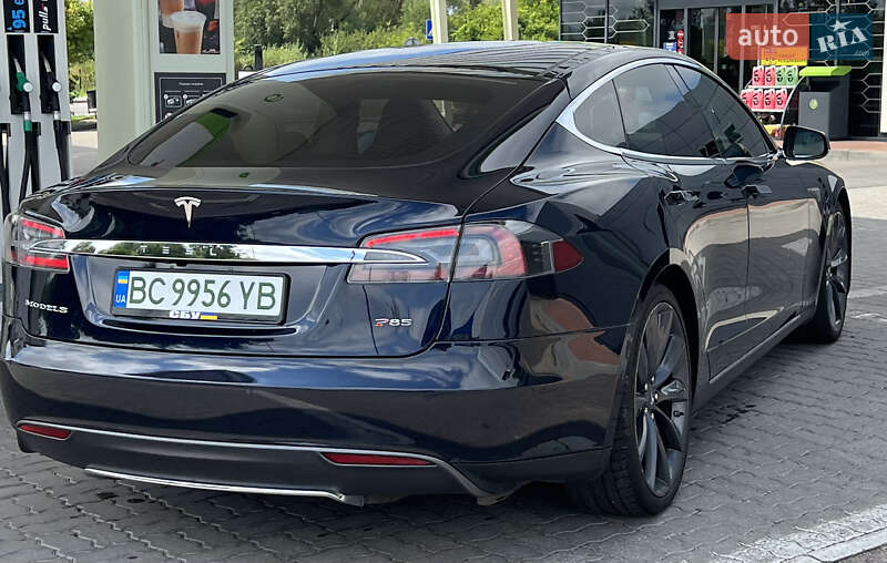 Ліфтбек Tesla Model S 2014 в Дрогобичі фото 21 Ліфтбек Tesla Model S 2014 в Дрогобичі