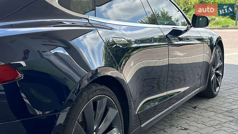 Ліфтбек Tesla Model S 2014 в Дрогобичі фото 36 Ліфтбек Tesla Model S 2014 в Дрогобичі