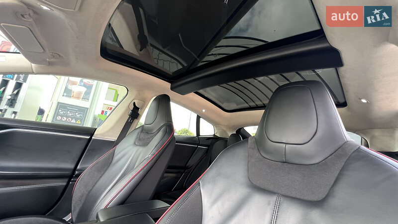 Ліфтбек Tesla Model S 2014 в Дрогобичі фото 46 Ліфтбек Tesla Model S 2014 в Дрогобичі