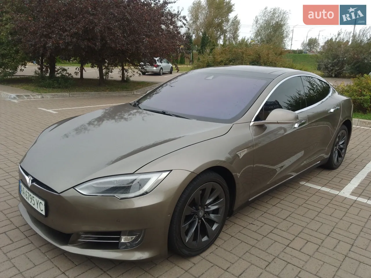 2016 Tesla Model S - мініатюра 18