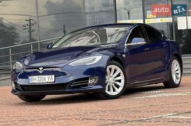 Ліфтбек Tesla Model S 2016 в 