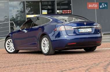 Ліфтбек Tesla Model S 2016 в 