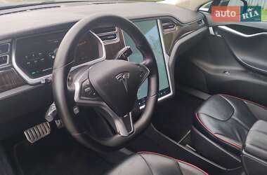 Ліфтбек Tesla Model S 2014 в 