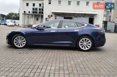 Ліфтбек Tesla Model S 2017 в 