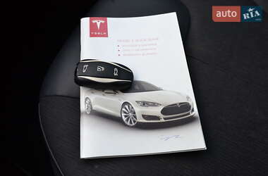 Ліфтбек Tesla Model S 2015 в 