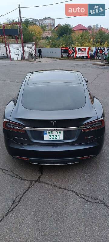 Ліфтбек Tesla Model S 2014 в Кривому Розі фото 3 Ліфтбек Tesla Model S 2014 в Кривому Розі