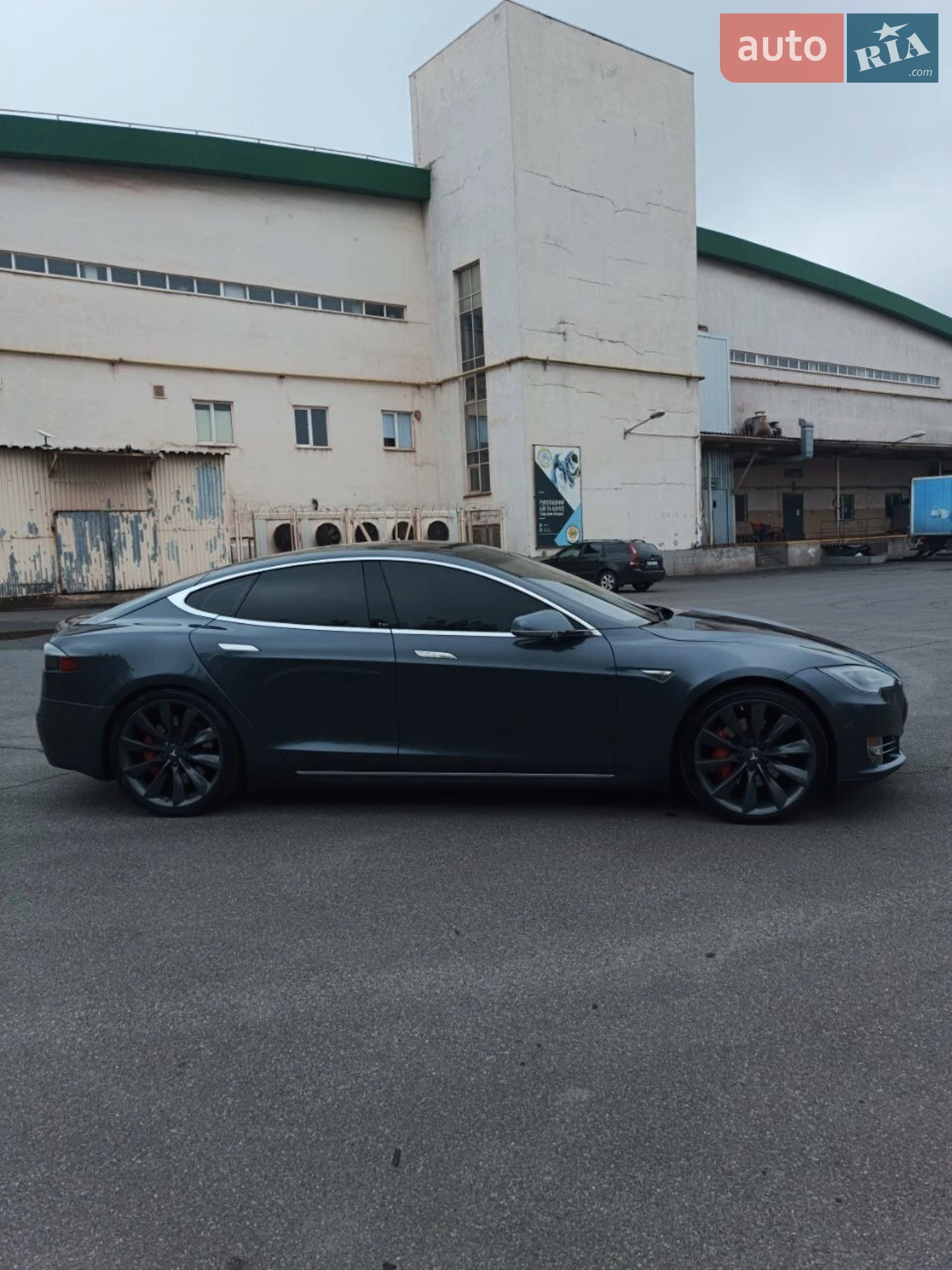 2014 Tesla Model S - мініатюра 26
