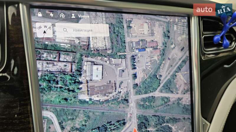 Ліфтбек Tesla Model S 2016 в Львові