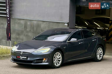 Лифтбек Tesla Model S 2016 в Харькове