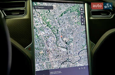Ліфтбек Tesla Model S 2016 в 