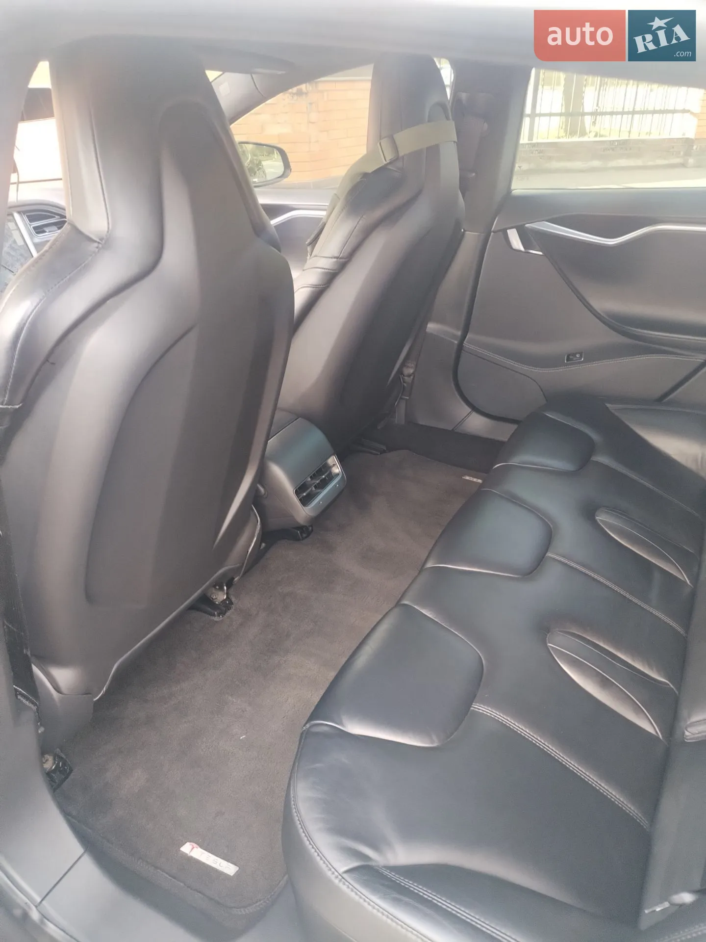 2016 Tesla Model S - мініатюра 11