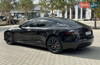 Ліфтбек Tesla Model S 2018 в 