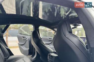 Ліфтбек Tesla Model S 2018 в 