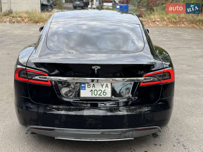 Лифтбек Tesla Model S 2014 в Николаеве фото 6 Лифтбек Tesla Model S 2014 в Николаеве