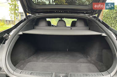 Ліфтбек Tesla Model S 2018 в 