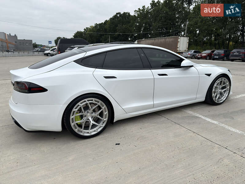 Ліфтбек Tesla Model S 2023 в Києві