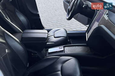 Ліфтбек Tesla Model S 2017 в 