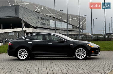 Ліфтбек Tesla Model S 2018 в 