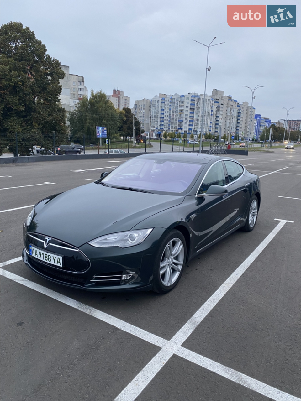 2015 Tesla Model S - мініатюра 20