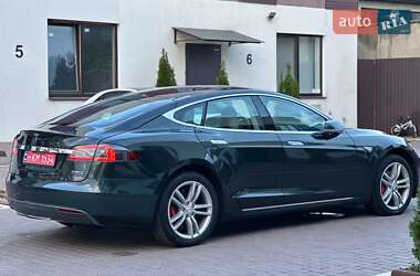 Ліфтбек Tesla Model S 2015 в 
