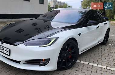 Ліфтбек Tesla Model S 2017 в Хмельницькому