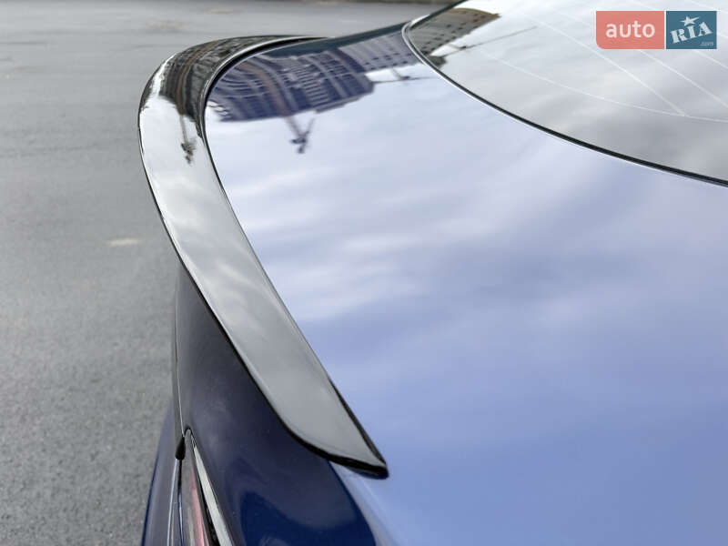 Лифтбек Tesla Model S 2022 в Киеве