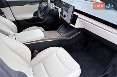 Ліфтбек Tesla Model S 2022 в 