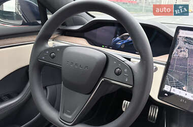 Ліфтбек Tesla Model S 2022 в 