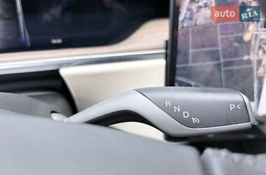 Ліфтбек Tesla Model S 2022 в 