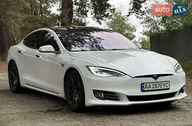 Ліфтбек Tesla Model S 2019 в 