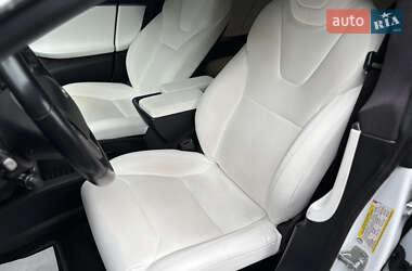 Ліфтбек Tesla Model S 2019 в 