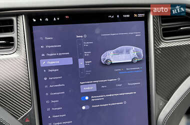 Ліфтбек Tesla Model S 2019 в 