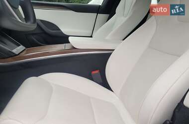 Ліфтбек Tesla Model S 2021 в 