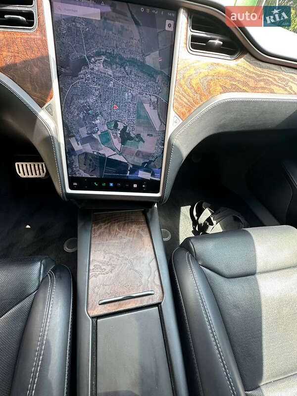 Лифтбек Tesla Model S 2018 в Виннице фото 7 Лифтбек Tesla Model S 2018 в Виннице