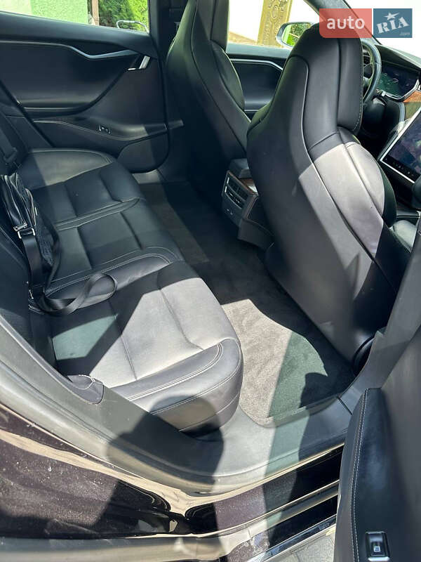 Лифтбек Tesla Model S 2018 в Виннице фото 10 Лифтбек Tesla Model S 2018 в Виннице