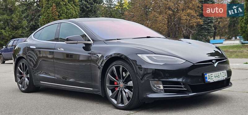 Лифтбек Tesla Model S 2017 в Желтых Водах фото 7 Лифтбек Tesla Model S 2017 в Желтых Водах