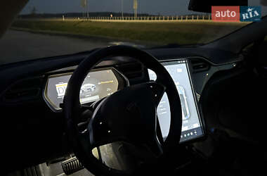 Ліфтбек Tesla Model S 2013 в 